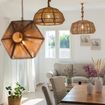 Paros Enjoy Villa, Santa Maria 호텔 *